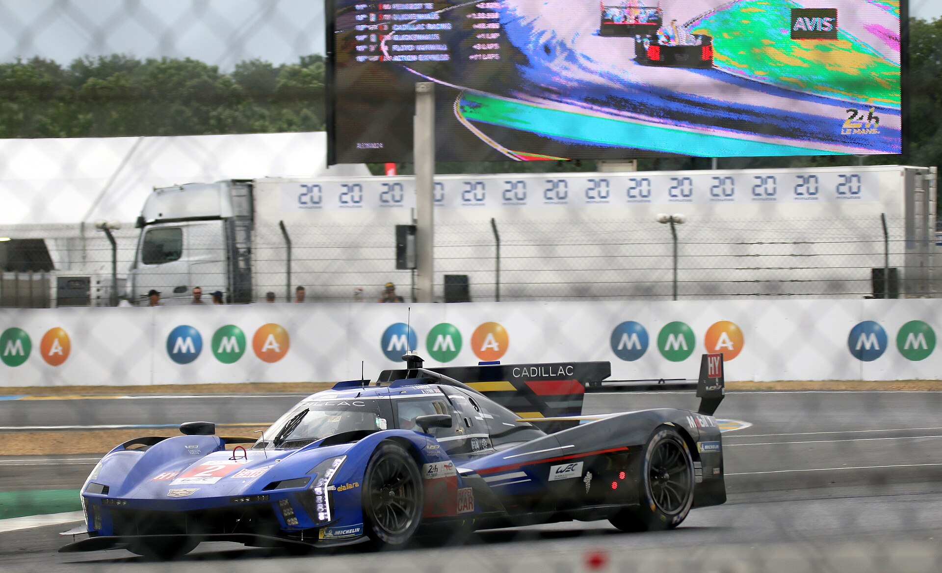 Cadillac mit Alex Lynn, Le Mans